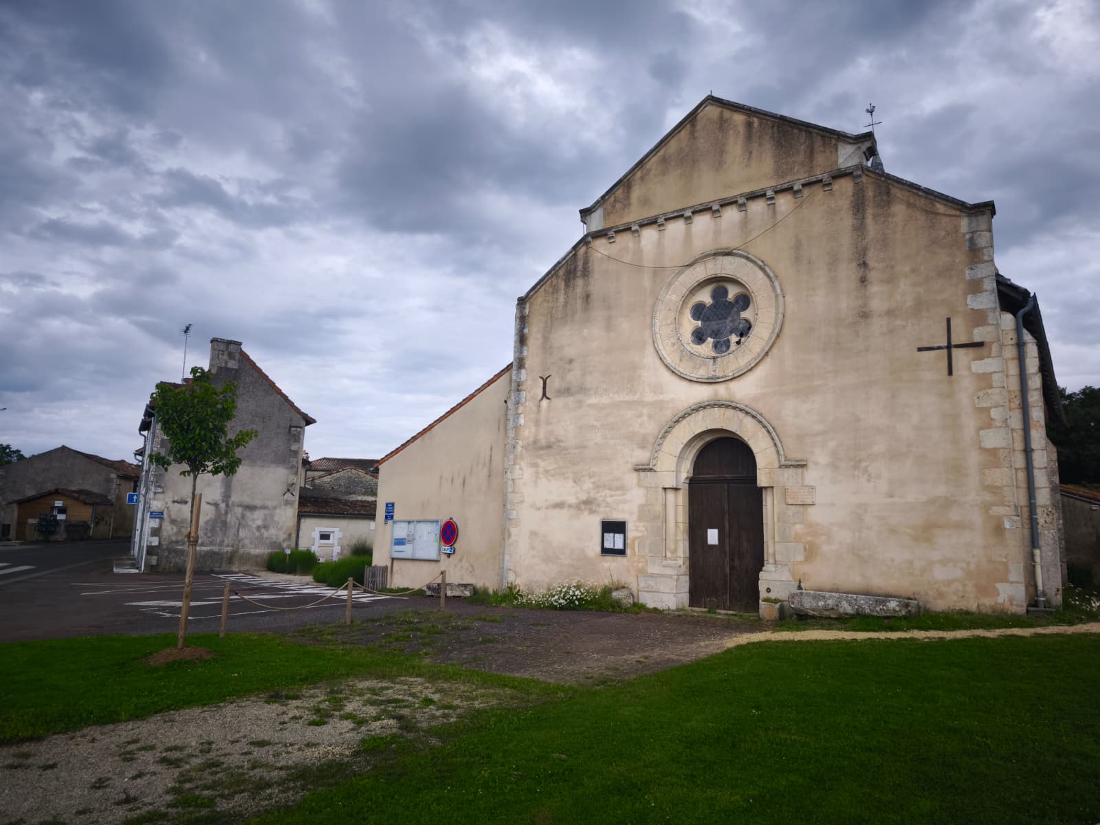 Tercé — église Saint-Crespin aujourd hui