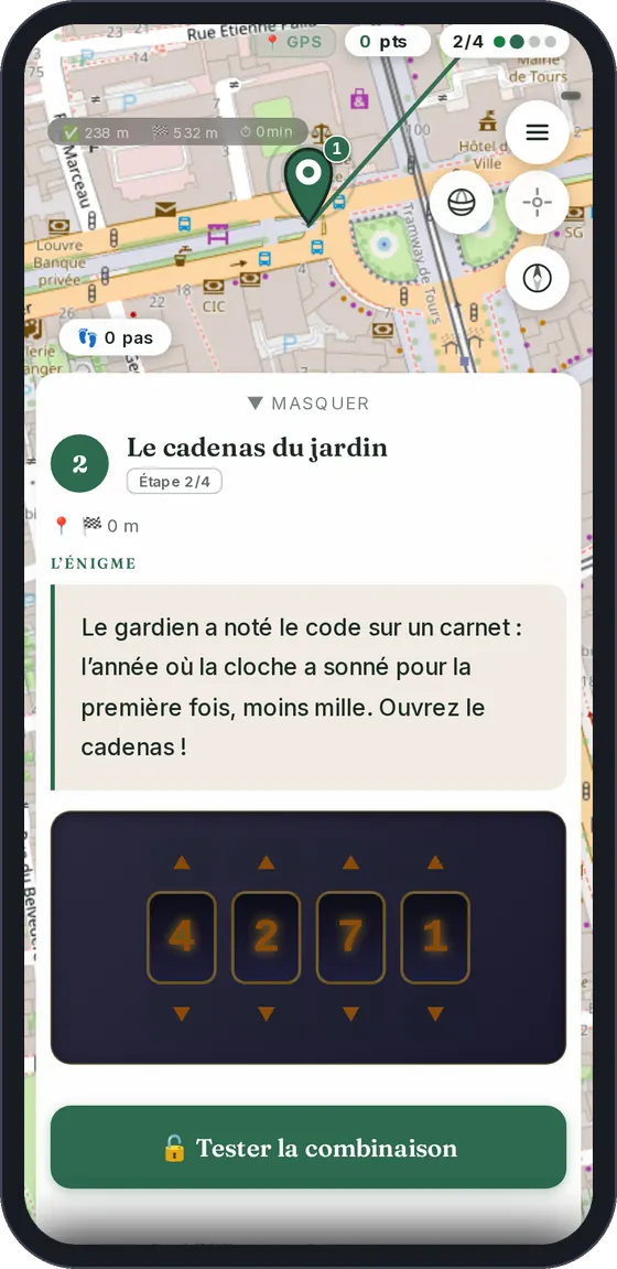 Un cadenas à molettes à régler sur le téléphone d’un joueur.